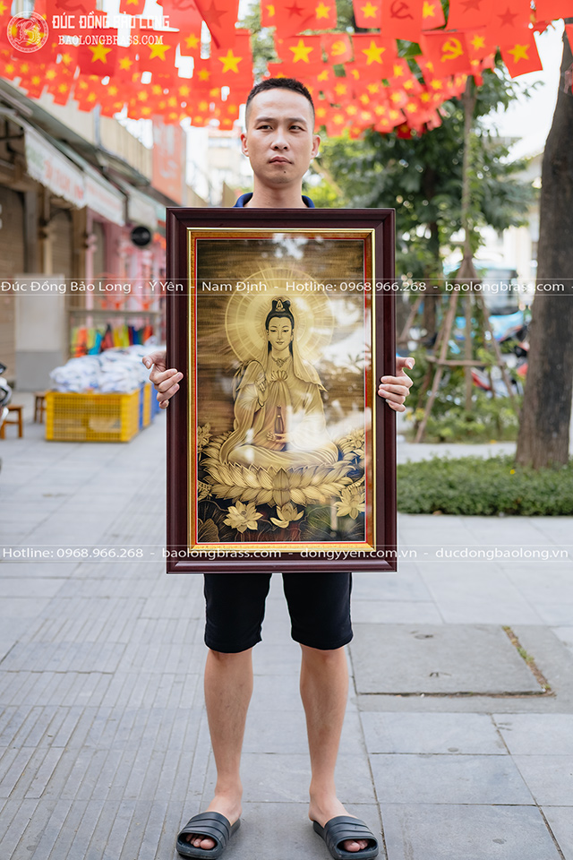 Tranh khắc Phật Bà Quan Âm bằng đồng khổ 50cm x 80cm