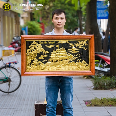 Tranh Thuận Buồm Xuôi Gió Bằng Đồng Dát Vàng 9999 Khổ 48cm x 88cm