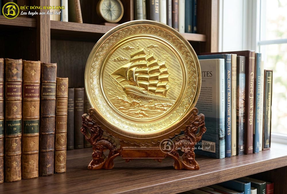 Quà Tặng Đĩa Thuận Buồm Xuôi Gió Bằng Đồng Mạ Vàng ĐK 19cm