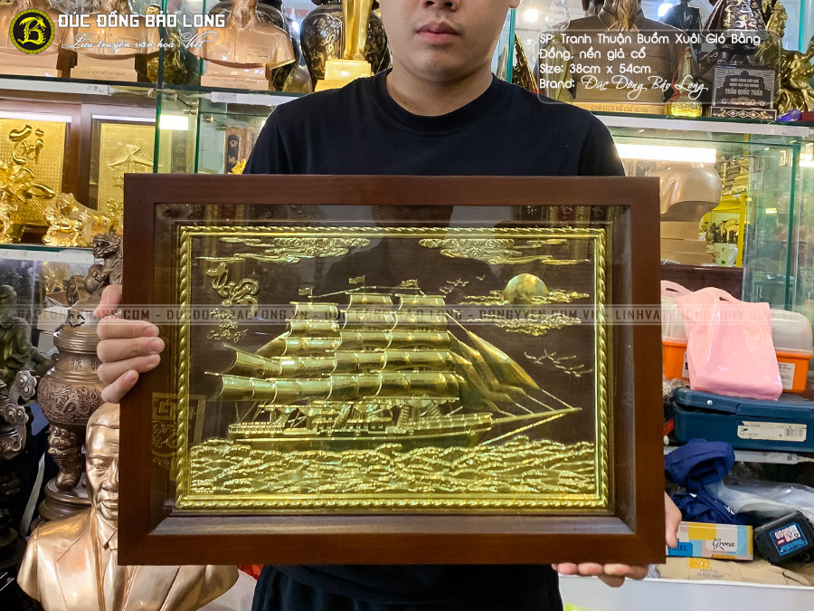 Tranh Thuận Buồm Xuôi Gió bằng đồng 38cmx54cm nền cổ