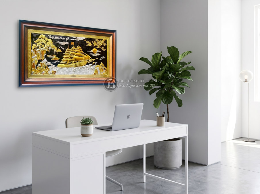 Tranh Thuận Buồm Xuôi Gió Bằng Đồng Dát Vàng khổ 62cm x 1m07