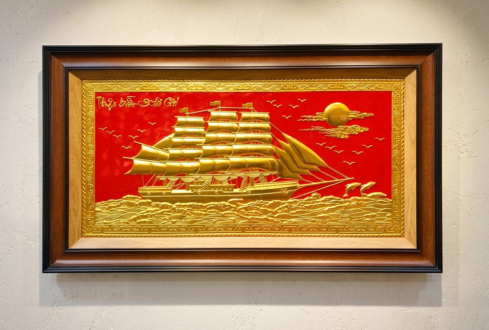 Tranh Thuận Buồm Xuôi Gió Bằng Đồng Dát Vàng khổ 50cm x 80cm