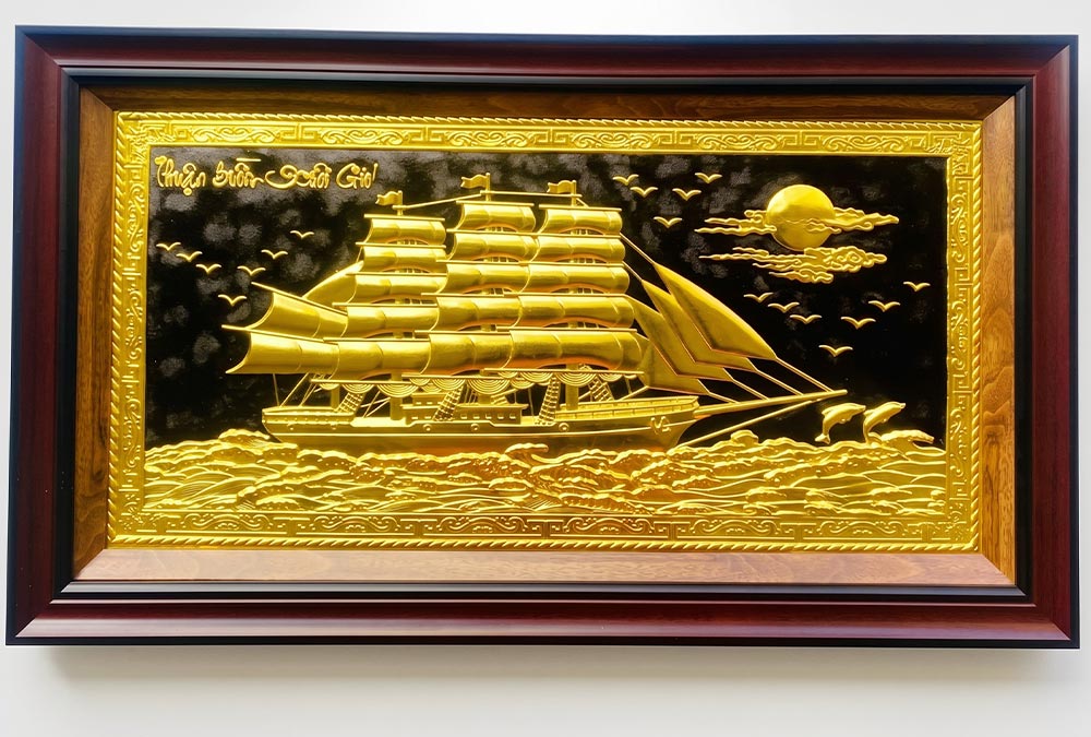 Tranh Thuận Buồm Xuôi Gió Bằng Đồng Dát Vàng khổ 50cm x 80cm