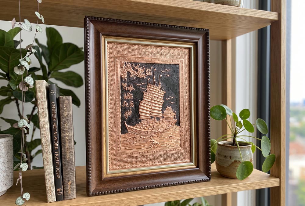 Tranh Thuận Buồm Xuôi Gió Bằng Đồng Khổ 28cm x 34cm