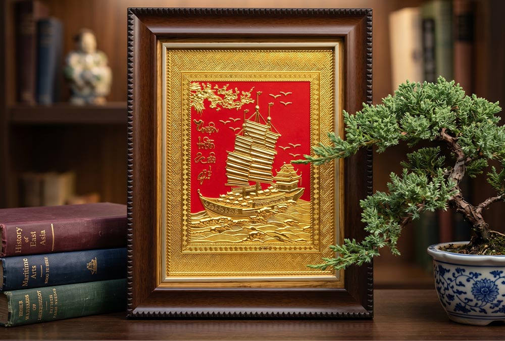 Tranh Thuận Buồm Xuôi Gió Bằng Đồng 28cm x 34cm Khổ Dọc Dát Vàng