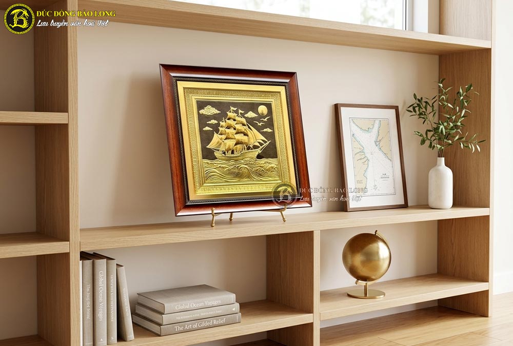 Quà Tặng Tranh Thuận Buồm Xuôi Gió Bằng Đồng khổ vuông 28cm và 40cm