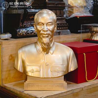 Tượng Chân Dung Bác Hồ Bằng Đồng Đỏ Cao 45Cm