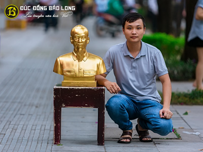Tượng Bác Hồ Bằng Đồng Bán Thân 50cm Dát Vàng 9999