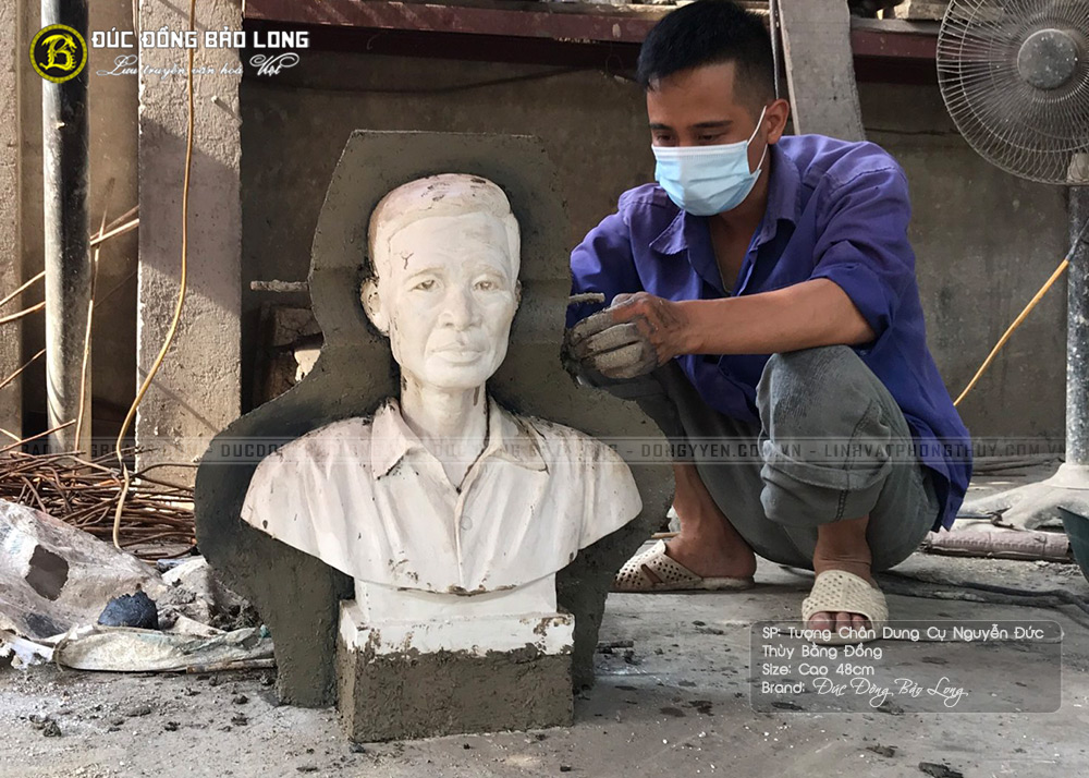 Đúc Tượng Truyền Thần Cụ Nguyễn Đức Thùy Bằng Đồng Cao 48cm 3 tuong chan dung cu nguyen duc thuy bang dong cao 48cm 5