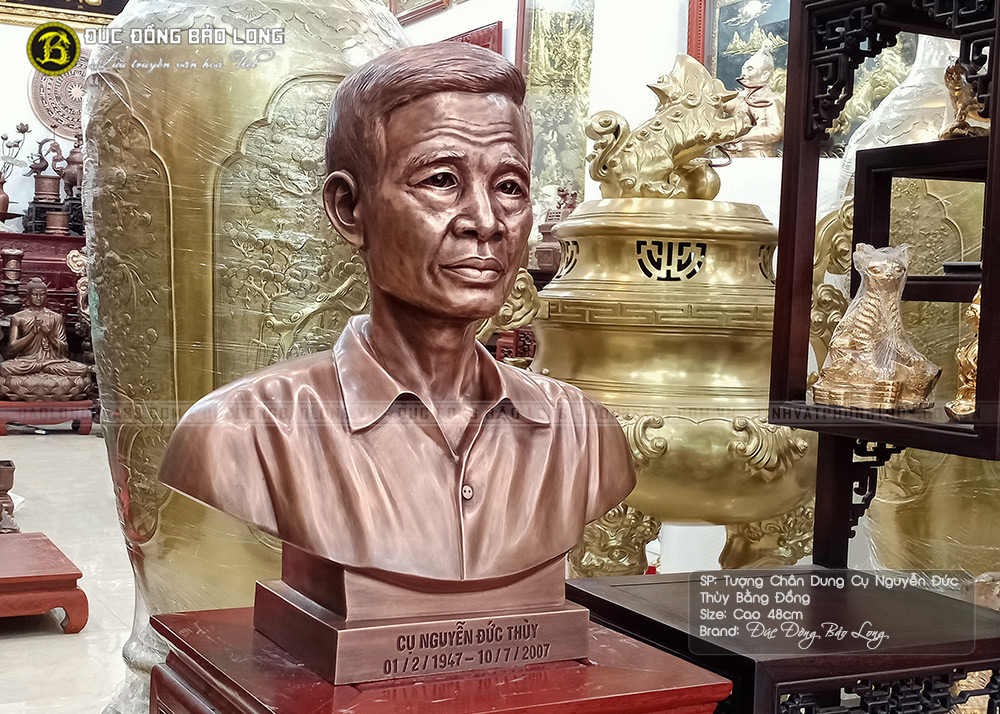 tuong chan dung cu nguyen duc thuy bang dong cao 48cm 9