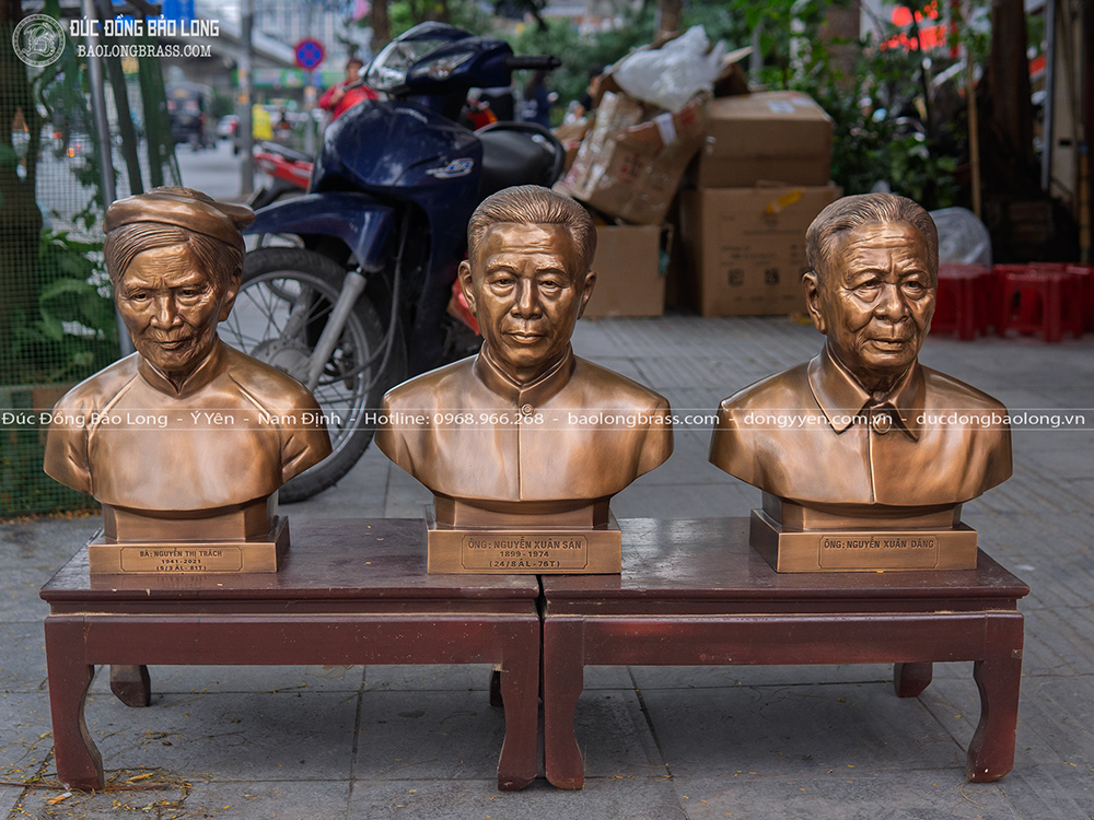 Ba pho tượng chân dung bằng đồng cao 48cm