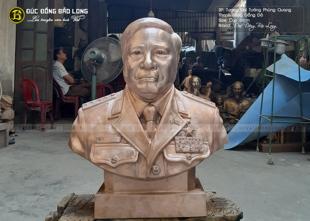 tượng chân dung đại tướng Phùng Quang Thanh bằng đồng