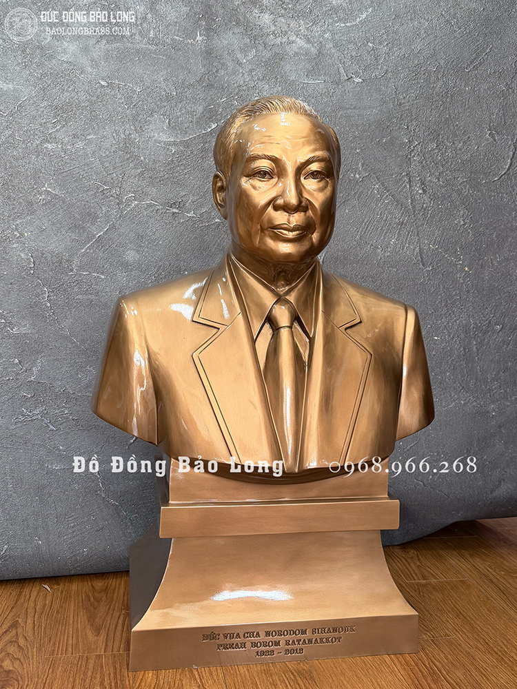 Tượng Chân Dung Quốc Vương Sihanouk (Campuchia) bằng Đồng Đỏ Cao 81cm