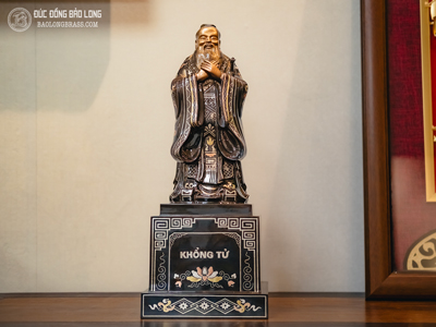 Tượng Khổng Tử Bằng Đồng Khảm Tam Khí Cao 42cm Bệ Vuông