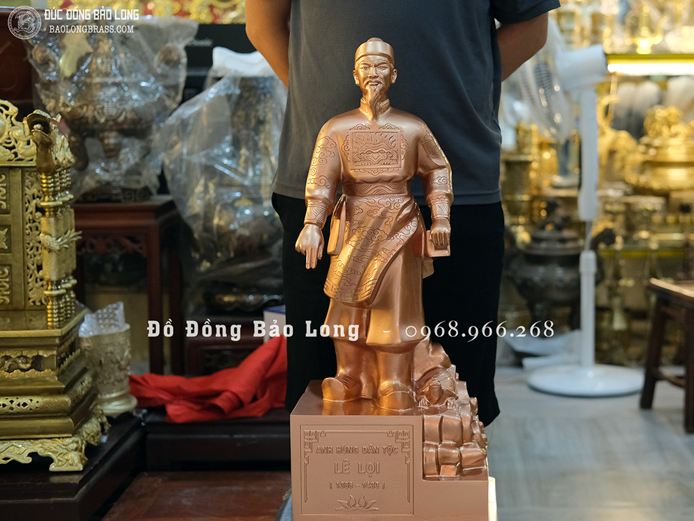 Tượng Lê Lợi Bằng Đồng Đỏ Cao 69Cm