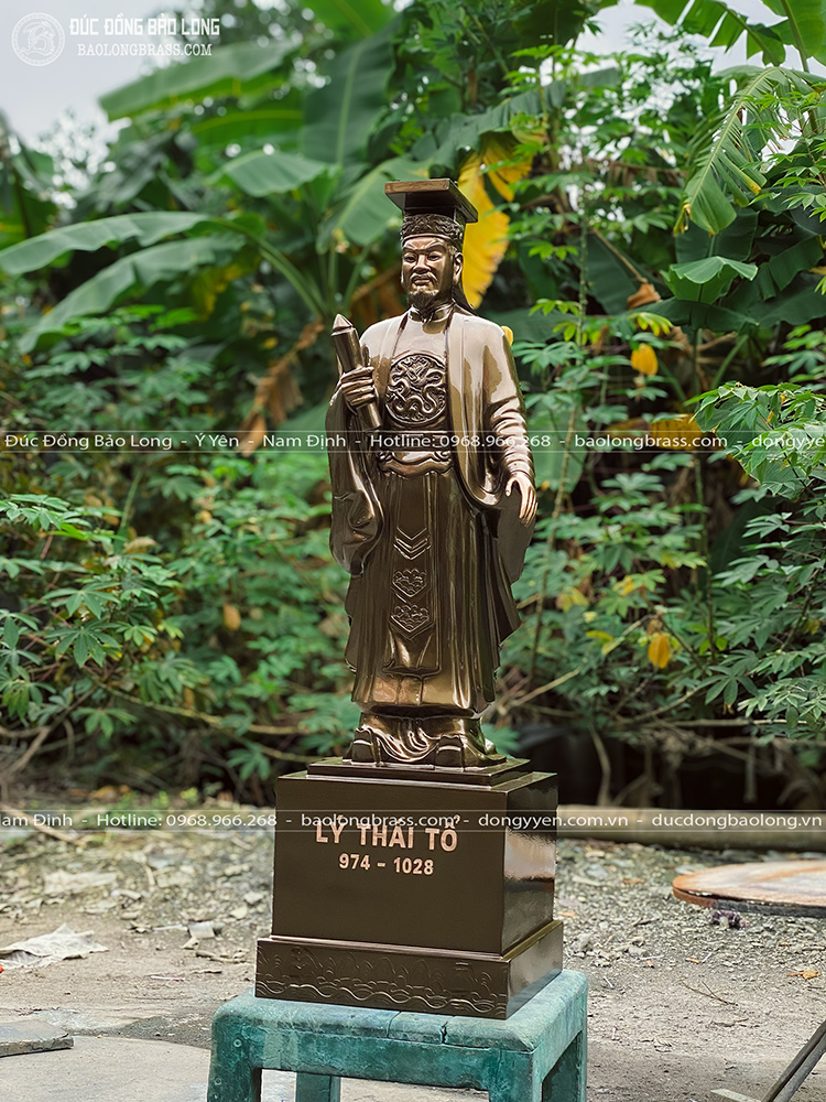 Tượng Vua Lý Thái Tổ Bằng Đồng Đỏ Cao 89Cm 10 Tượng Vua Lý Thái Tổ bằng đồng đỏ cao 89cm