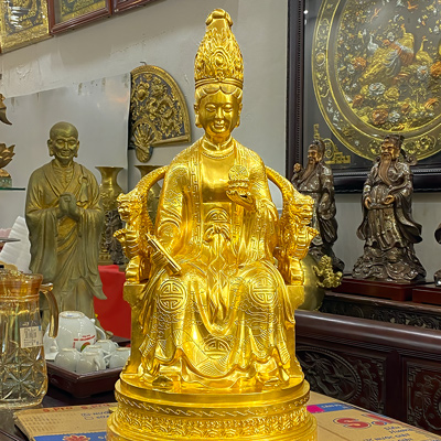 Tượng Mẫu Cửu Trùng Thiên bằng đồng dát vàng 9999 cao 69cm