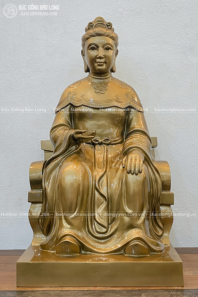 Tượng Thánh Mẫu Linh Sơn bằng đồng đỏ cao 61cm