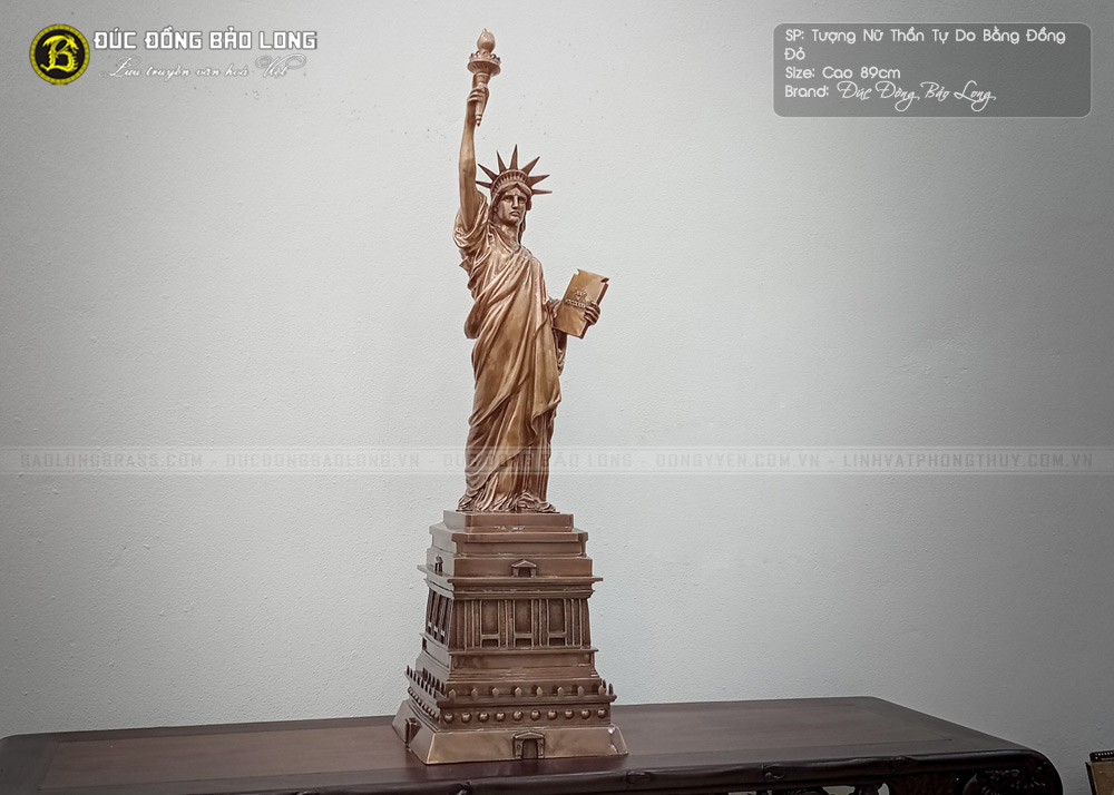 tượng Nữ Thần Tự Do bằng đồng đỏ cao 89cm