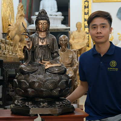 Tượng Quan Thế Âm Bồ Tát bằng đồng đỏ cao 81cm