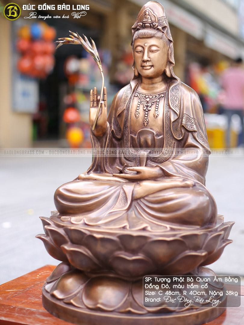 tượng Phật Bà Quan Âm bằng đồng đỏ