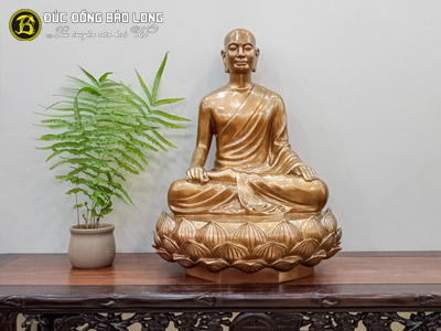 Tượng Phật Hoàng Trần Nhân Tông Ngồi Đài Sen Bằng Đồng Đỏ Cao 50cm