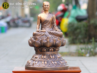 Các Mẫu Tượng Phật Hoàng Cỡ Nhỏ Thờ Tại Gia Ý Nghĩa Nhất