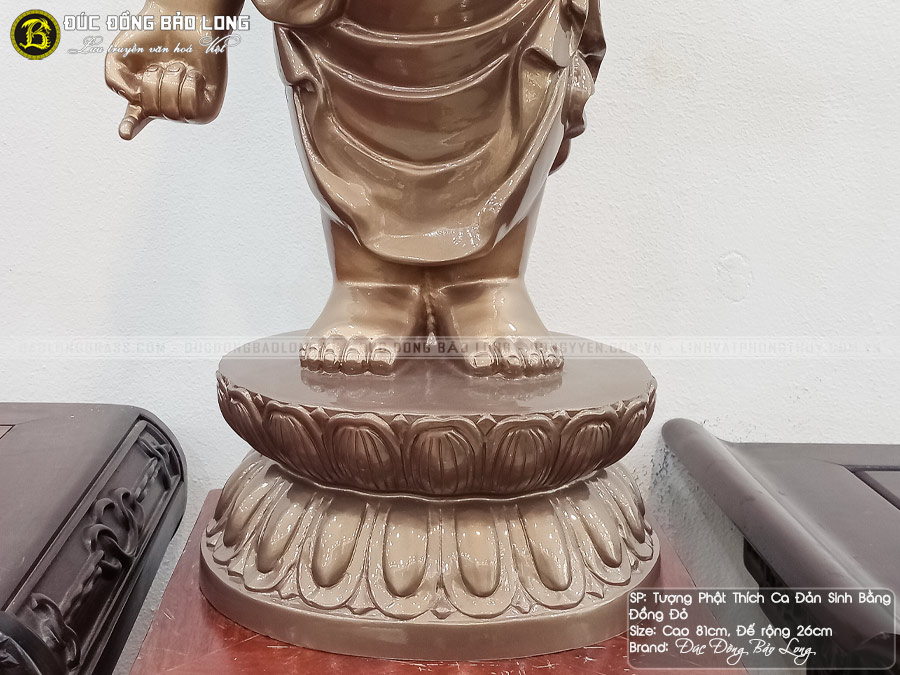 tượng Phật Thích Ca Đản Sinh bằng đồng đỏ