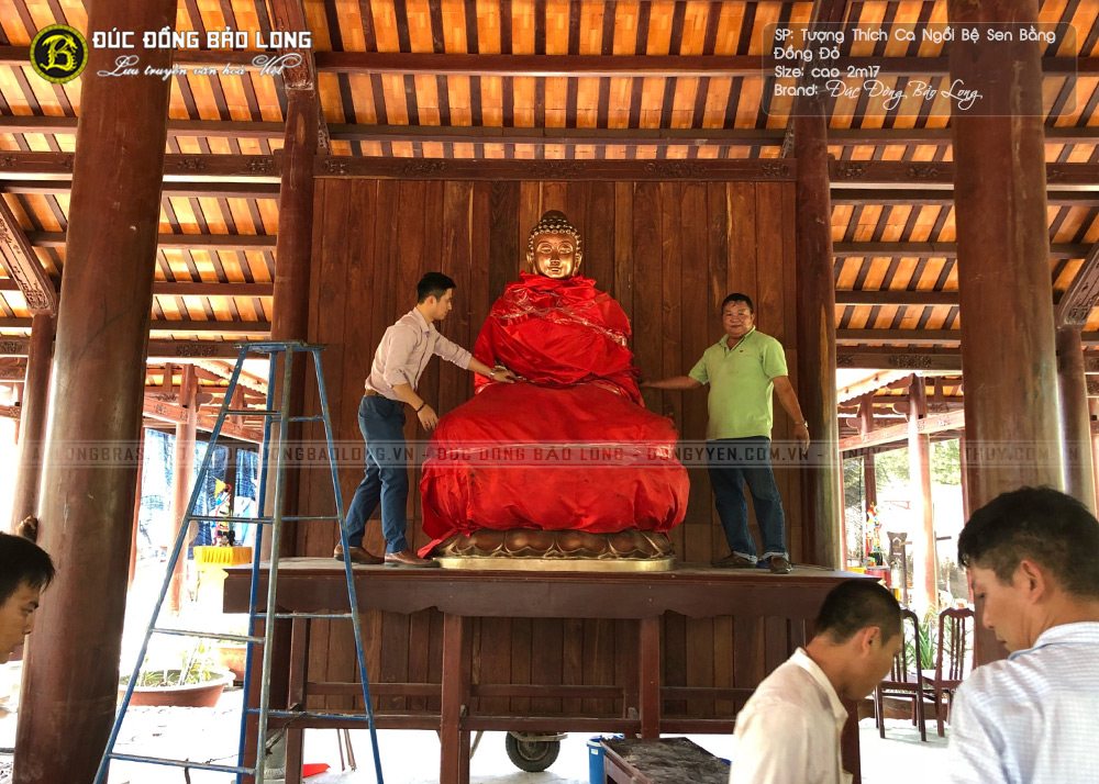 tượng Phật Thích Ca bằng đồng đỏ cao 2m17