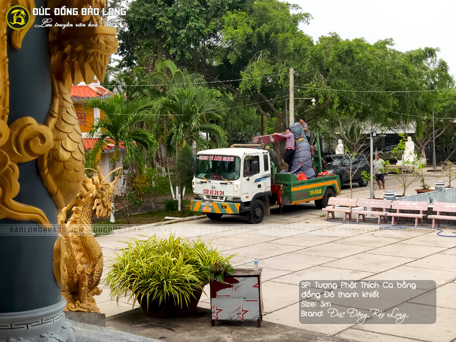 tượng Phật Thích Ca bằng đồng đỏ cao 3m