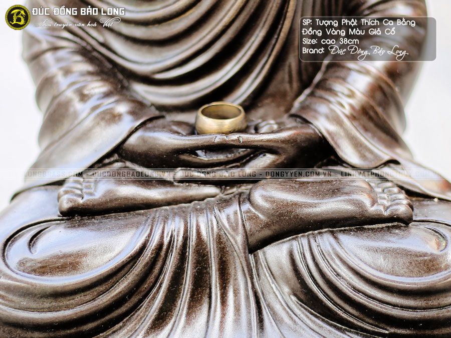 Tượng Phật Thích Ca Bằng Đồng Vàng Màu Giả Cổ Cao 38cm