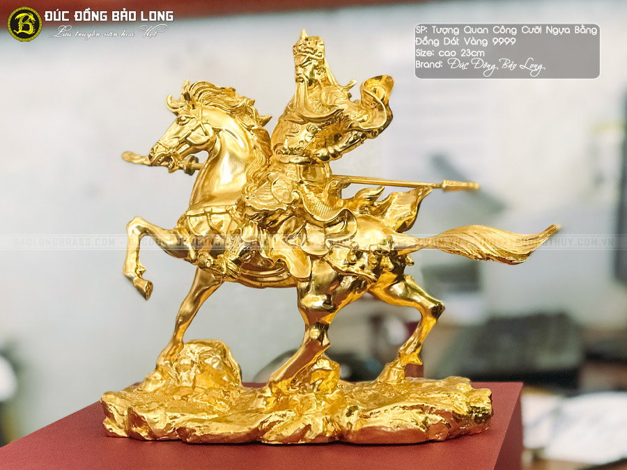 tượng quan công cưỡi ngựa bằng đồng dát vàng