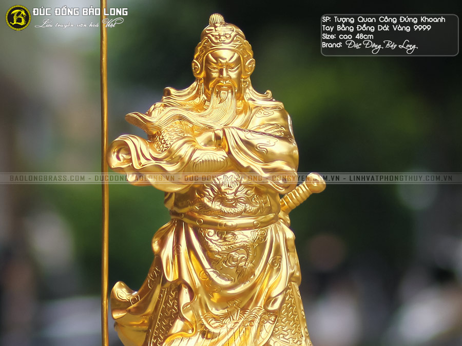 tượng quan công đứng khoanh tay dát vàng 9999 cao 48cm