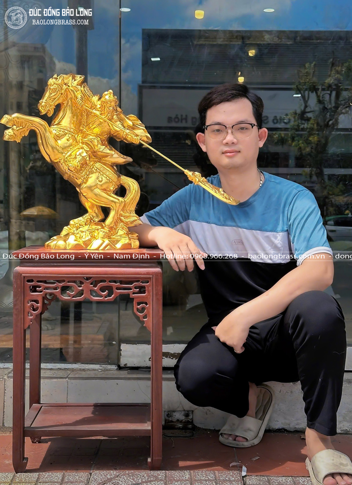 Tượng Quan Công Cưỡi Ngựa Bằng Đồng Cao 50cm Dát Vàng 9999 2 Tượng Quan Công cưỡi ngựa bằng đồng cao 50cm dát vàng 9999