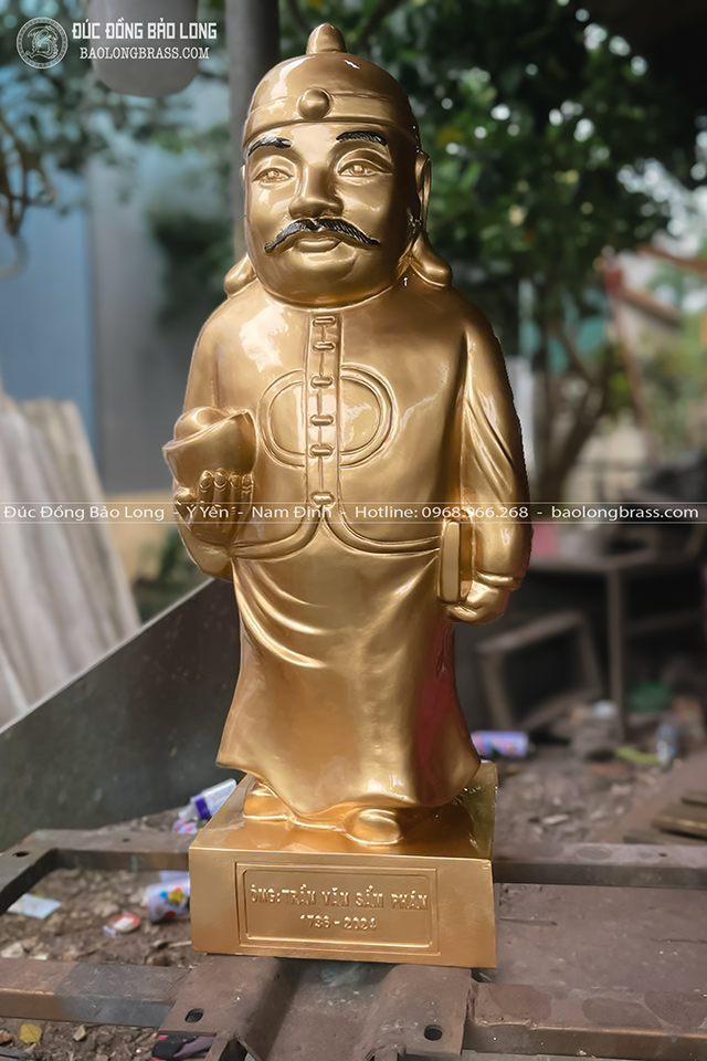 Đúc Tượng Quản Gia Bằng Đồng Đỏ Cao 61Cm