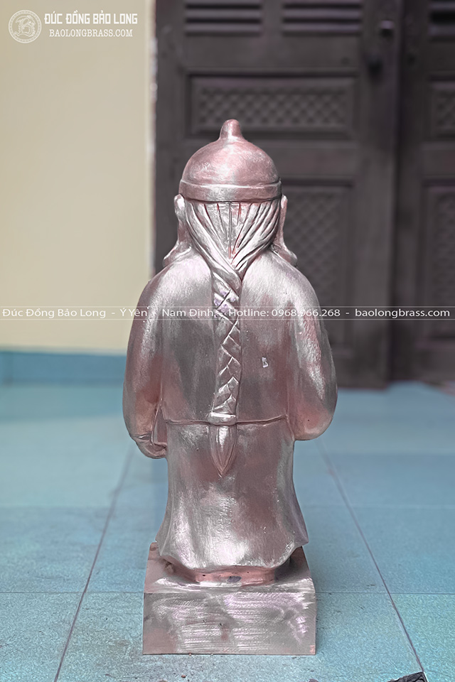 Tượng Quản Gia Bằng Đồng Đỏ Cao 61Cm