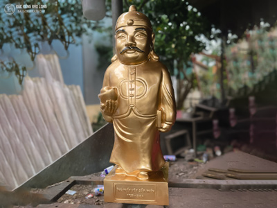 Tượng Quản Gia Bằng Đồng Đỏ Cao 61Cm