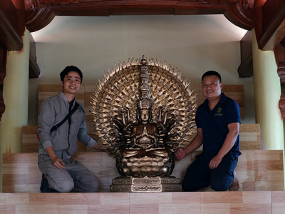 Tượng Phật Thiên Thủ Thiên Nhãn Bằng Đồng Đỏ Cao 1m27 Màu Trầm Cổ