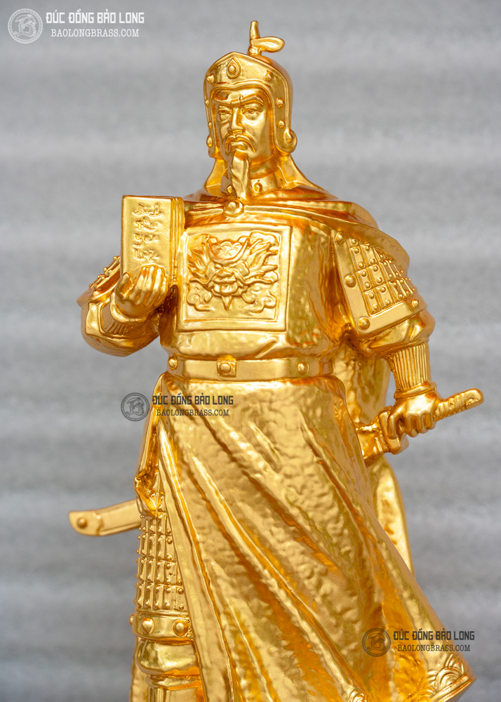 tượng trần hưng đạo bằng đồng mẫu mới cao 37cm dát vàng 9999