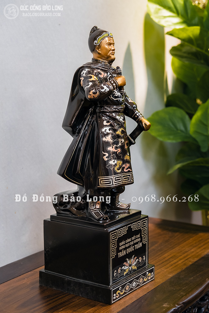 Tượng Đồng Trần Quốc Tuấn Khảm Tam Khí Cao 48Cm Mẫu Mới Đẹp