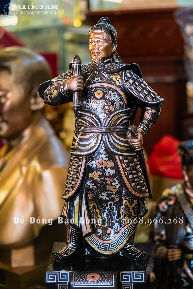 tượng đồng Trần Quốc Tuấn bệ thuyền khảm tam khí cao 61cm