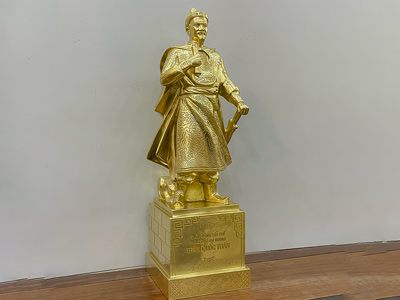 Tượng Trần Hưng Đạo Trần Quốc Tuấn Bằng Đồng Catut Cao 61Cm 