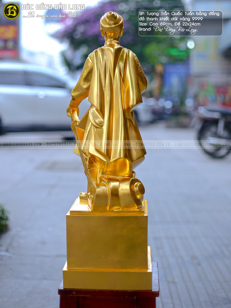 tượng Trần Hưng Đạo bằng đồng cao 69cm dát vàng 9999