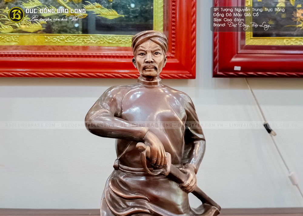 tượng Nguyễn Trung Trực