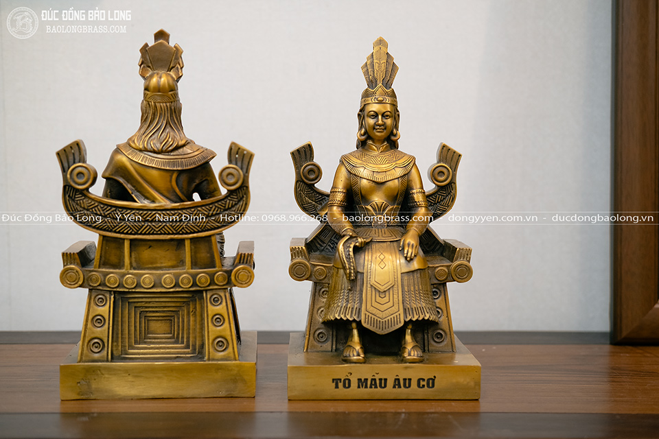 Tượng Lạc Long Quân & Âu Cơ Bằng Đồng Vàng Cao 28cm không chỉ đẹp mà còn có độ bền vượt trội theo thời gian