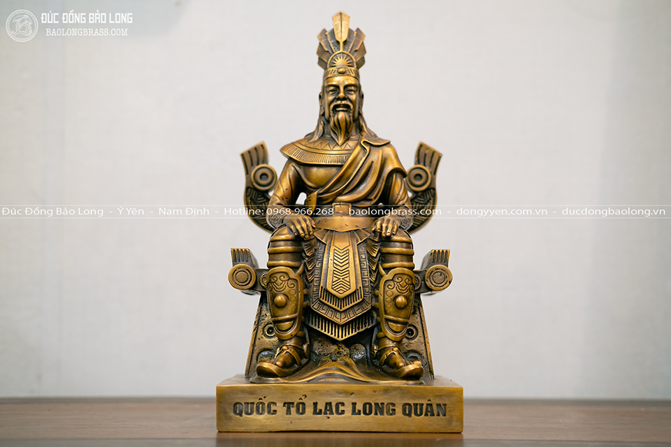 Tượng Quốc Tổ Lạc Long Quân bằng đồng vàng cao 28cm